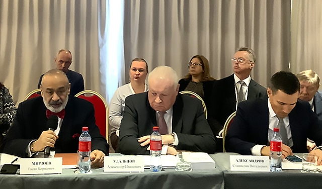 Г. Б. Мирзоев выступил на Всемирной конференции соотечественников, проживающих за рубежом