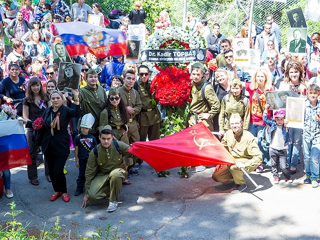 Стамбул отпраздновал День Победы